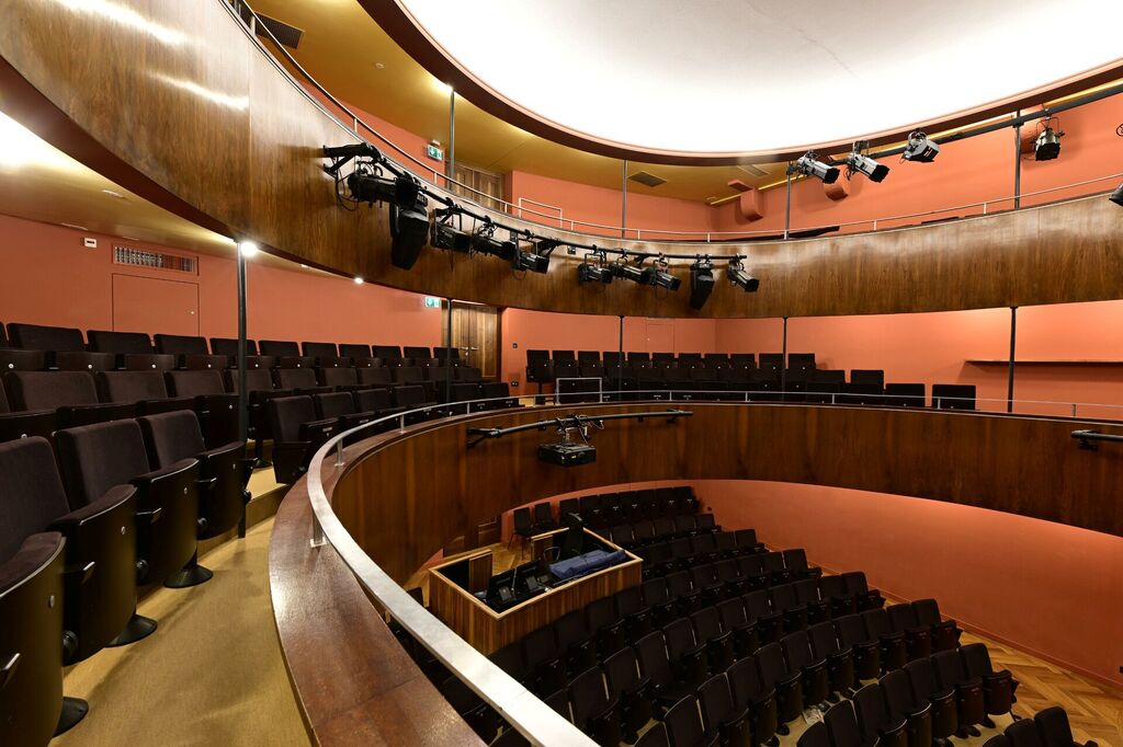 theatersaalrolf-veraguthklein theatersaalrolf-veraguthklein